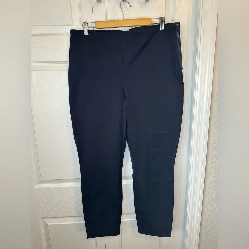 NWOT Everlane Sleek Stretch Tapered Ankle Pant Sz.16 Navy